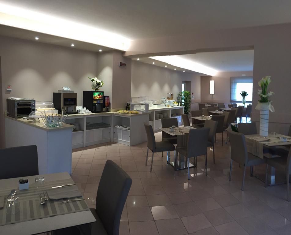 Hotel Dori Peschiera del Garda Eksteriør bilde