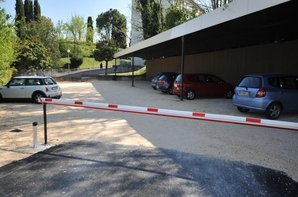 Hotel Dori Peschiera del Garda Rom bilde