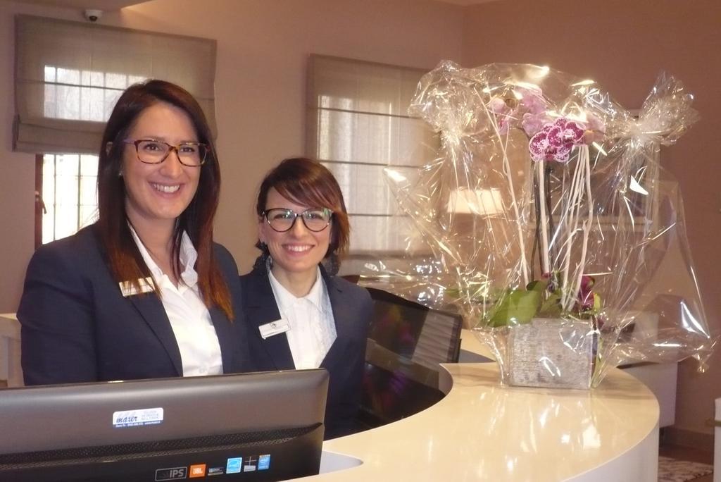 Hotel Dori Peschiera del Garda Eksteriør bilde