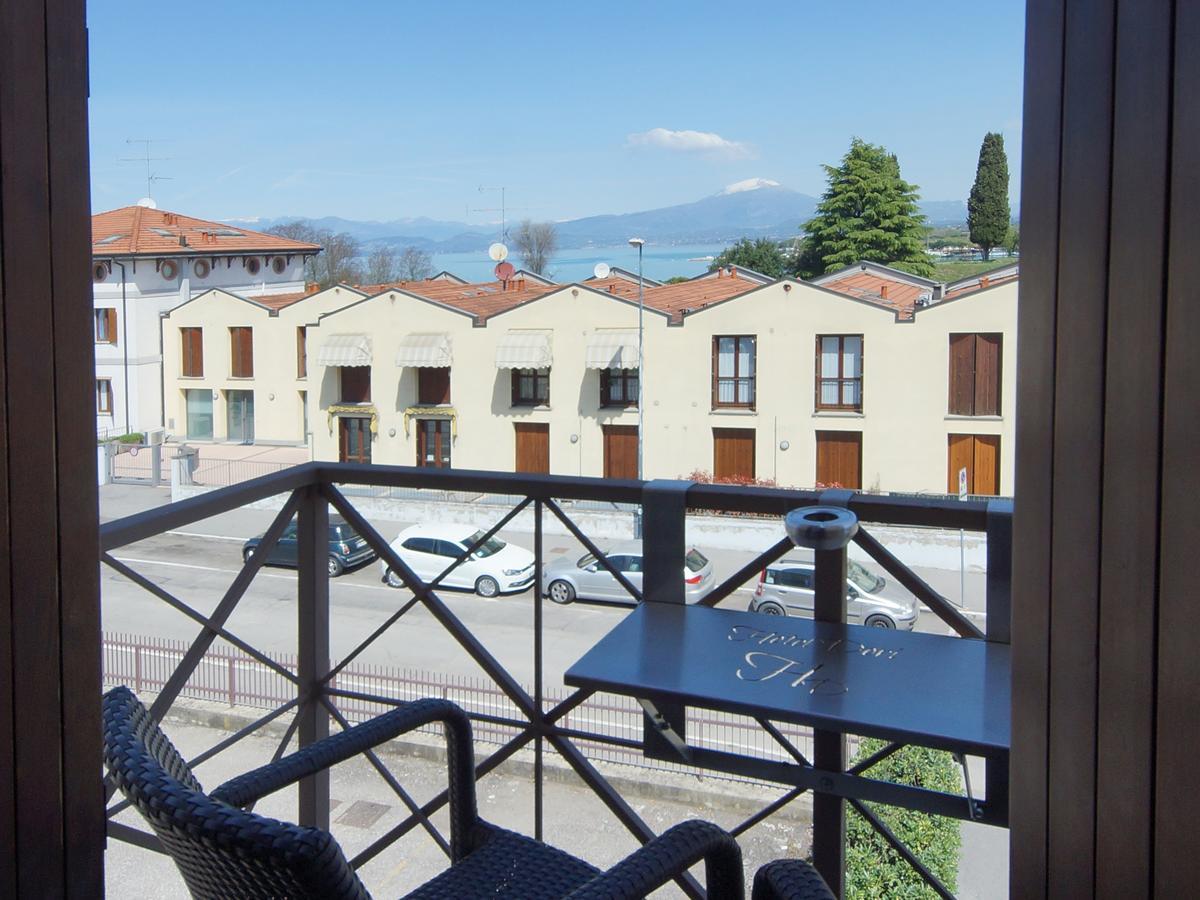 Hotel Dori Peschiera del Garda Eksteriør bilde
